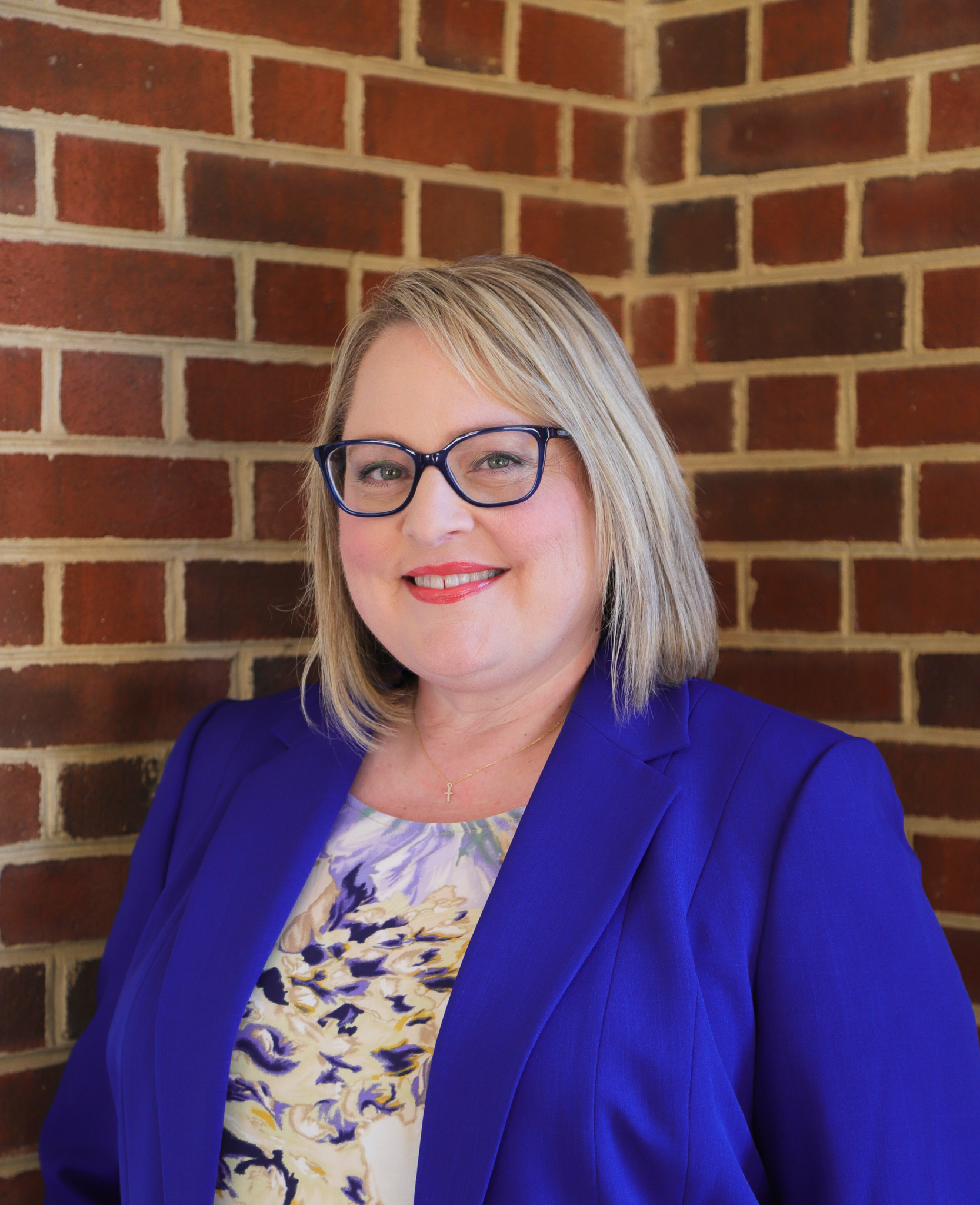 Amanda Pollard's headshot