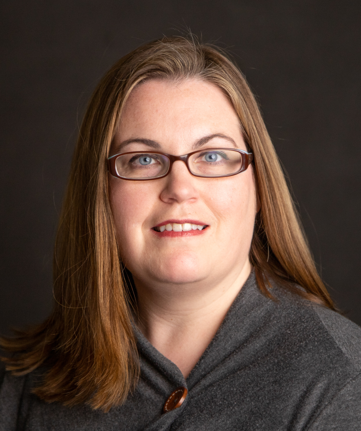 Laura Hutchinson's headshot