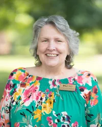 Cindy Eastridge's headshot