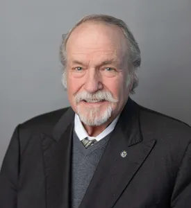 Robert H. Maclellan Headshot